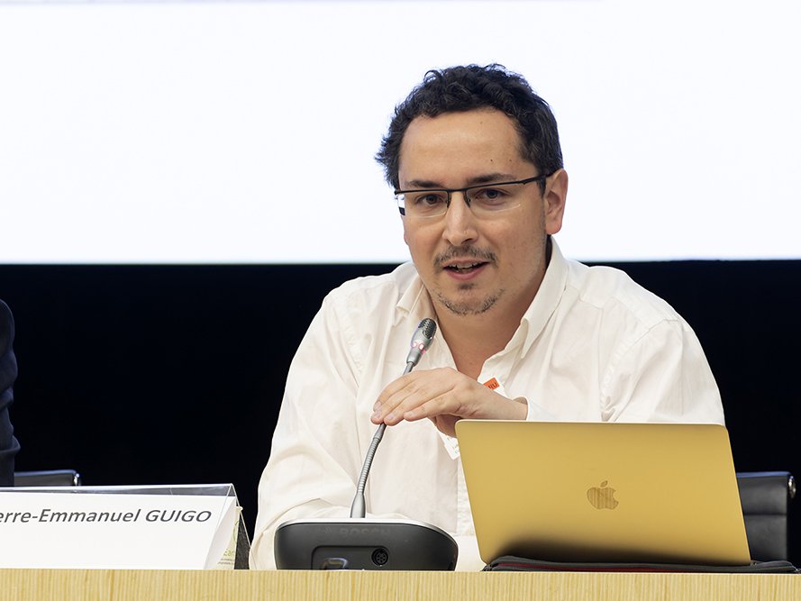 <strong>Intervention de M. Pierre-Emmanuel GUIGO</strong> • photo : Rémy SALAÜN <small>© IPMF</small>