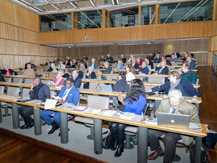 <strong>Vue de la salle pendant les questions du public</strong> <small>© IPMF</small>