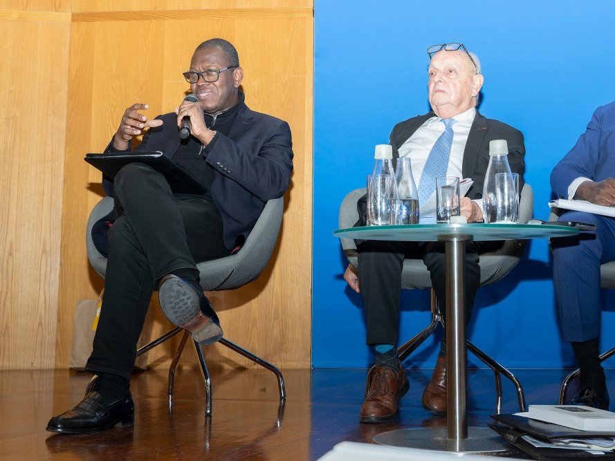 <strong>Table ronde N°2 - Intervention de Kako Nubukpo</strong> <small>© IPMF</small>