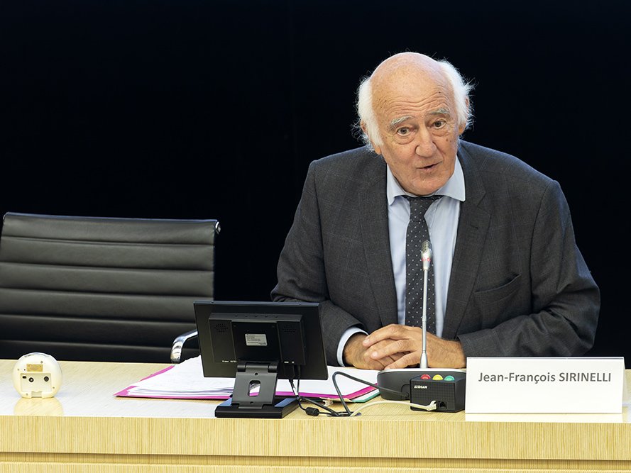 <strong>Intervention de M. Jean-François SIRINELLI</strong> • photo : Rémy SALAÜN <small>© IPMF</small>