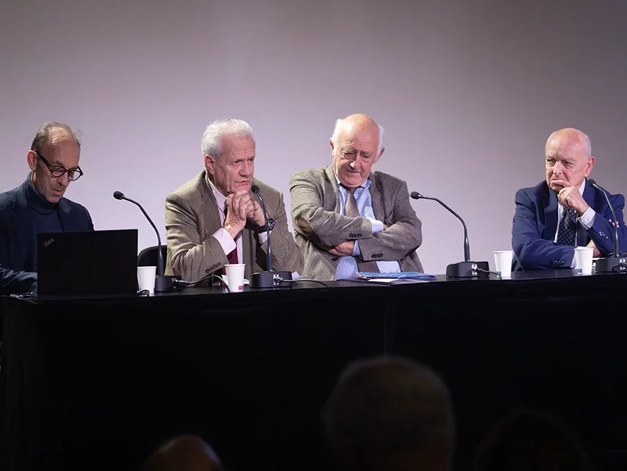 <strong>Temps de PMF : intervention de M. Robert Frank</strong> • photo : Rémy SALAÜN <small>© IPMF</small>