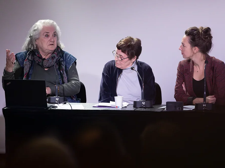 <strong>Témoignages : intervention de M<sup class="typo_exposants">me</sup> Joan Mendès France</strong> <small>© IPMF</small>