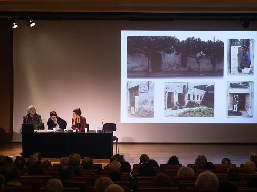 <strong>Témoignages : intervention de M<sup class="typo_exposants">me</sup> Joan Mendès France</strong> • photo : Rémy SALAÜN <small>© IPMF</small>